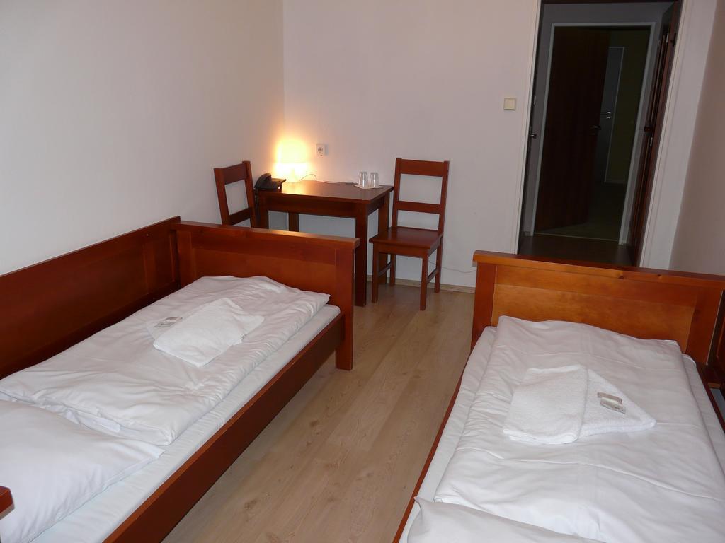 Hotel Ondras Zlín 部屋 写真